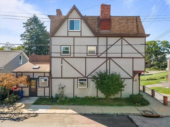 1719 Greenleaf St, Pittsburgh, PA 15211