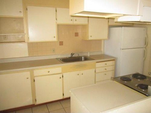 3rd image of 2522 Meadow Wood Cir