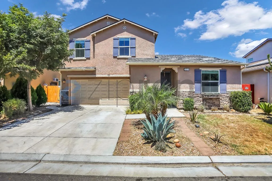4 bed, 1843 sqft, $2,750 — Photo 1