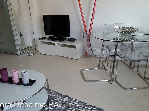 2nd image of 1135 Euclid Ave #206