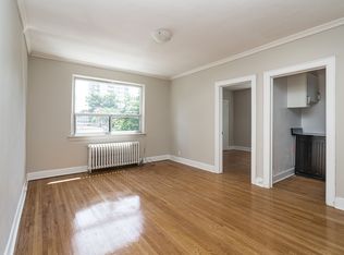 1510 Bathurst St #50102A-206, Toronto, ON M5P 3H3