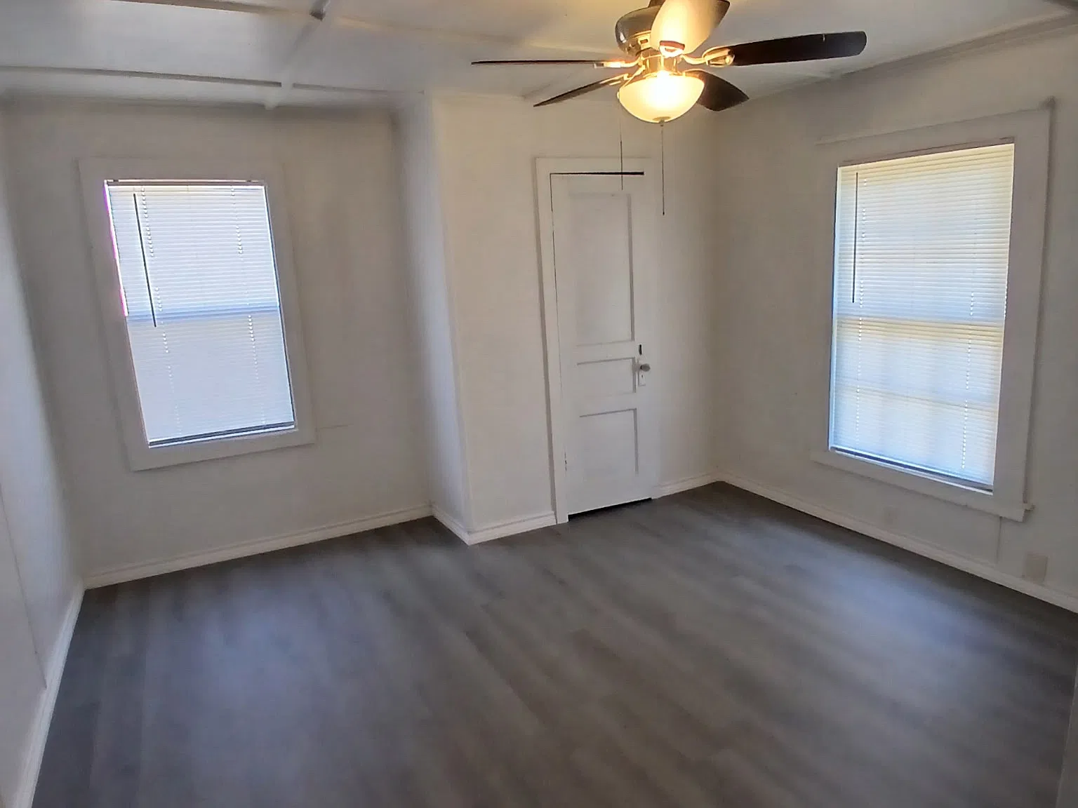 2 bed, $875 — Photo 3