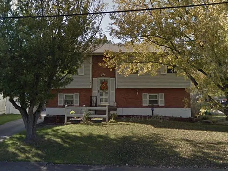 243 Sanna Dr — Photo 1