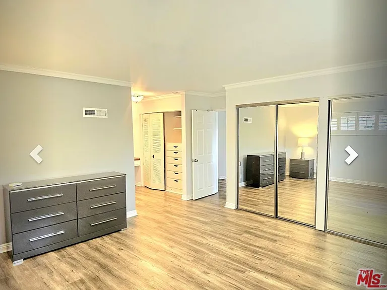 5904 Laramie Ave — Photo 9