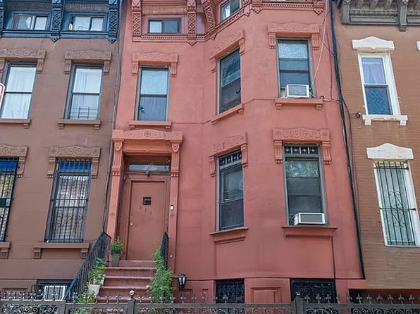 828 Quincy St, Brooklyn, NY 11221