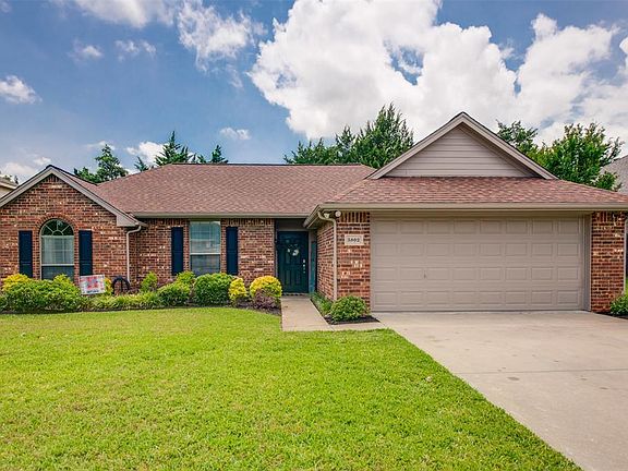 2nd image of 5802 Emily Ct