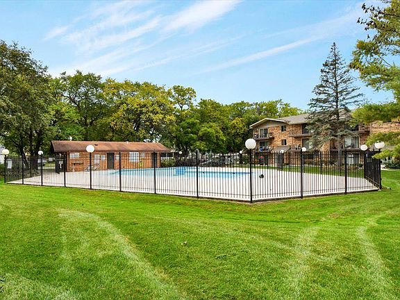 4th image of 5337 Waterbury Way APT 405A