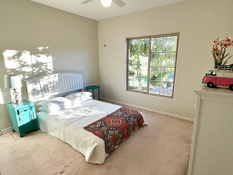 Guest room, second bedroom