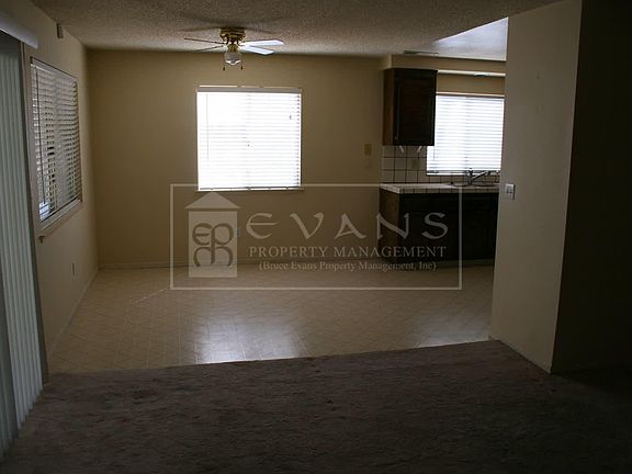 3rd image of 3044 S Giddings St