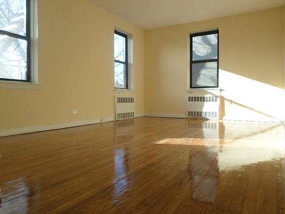 2nd image of 8620 Park Ln S APT 2D