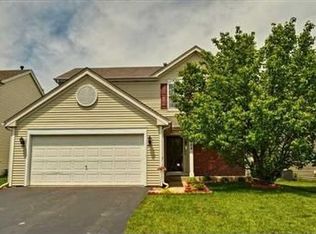 904 Lakestone Ln, Aurora, IL 60504