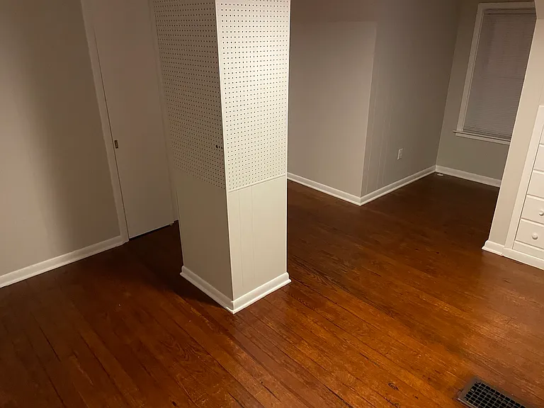 2nd Upstairs Room