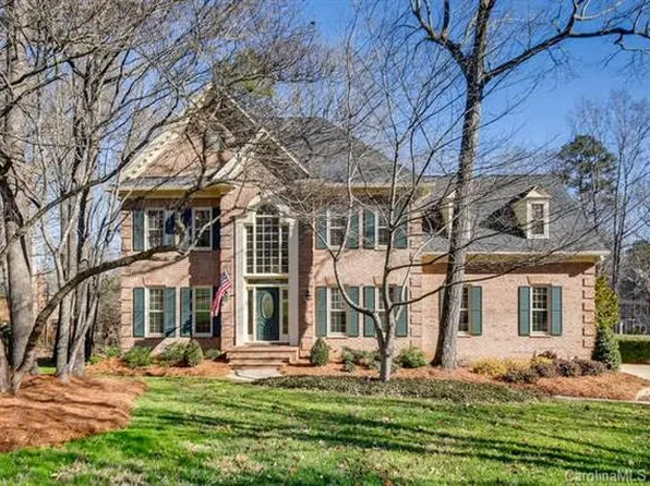 2311 Sweet Bay Ln, Matthews, NC 28105