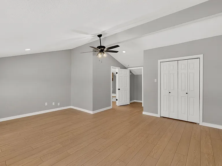 6708 Johnnie Ct — Photo 25