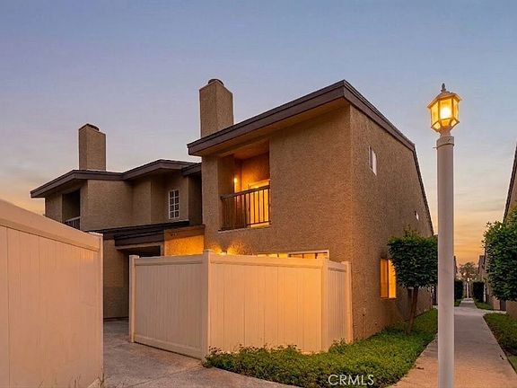3rd image of 1126 W 228th St Unit 31