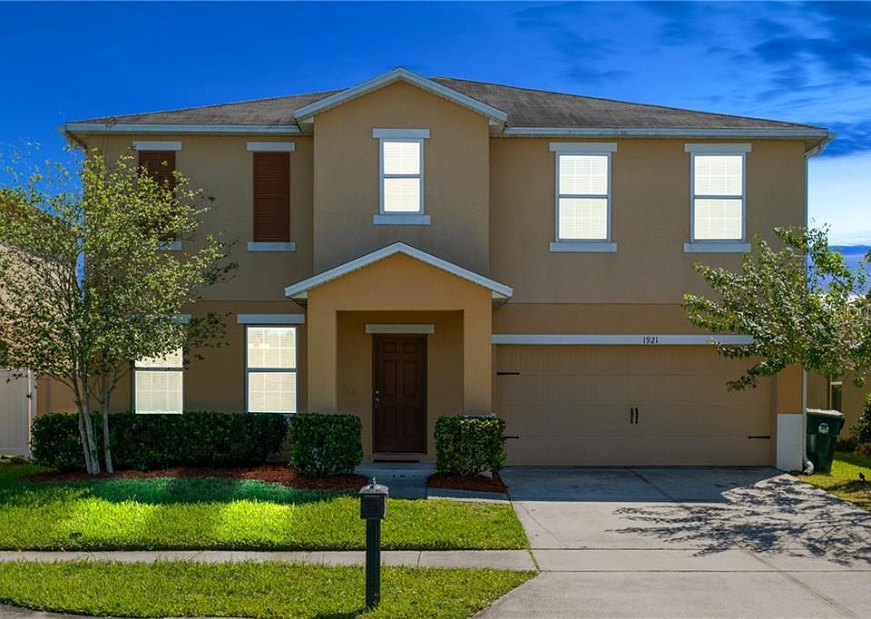 1st image of 1921 Betsy Ross Ln