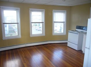 231 Benefit St APT 3, Pawtucket, RI 02861