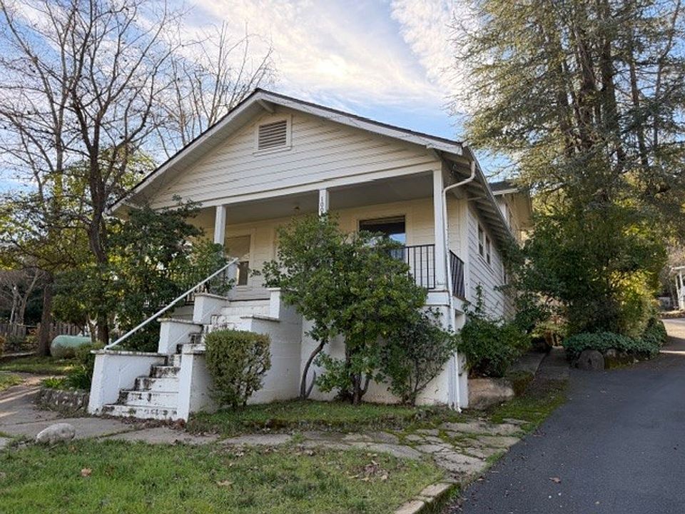 1st image of 100A Preston Pl