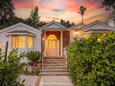 2255 E Chevy Chase Dr, Glendale, CA, 91206