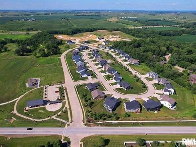 7170 Spring Creek Dr, Bettendorf, IA, 52722