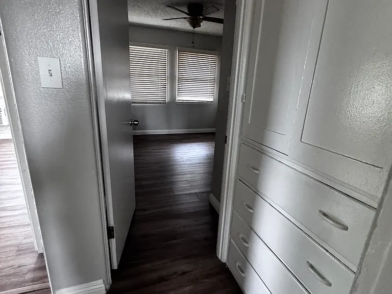 3961 Brockton Ave #4 — Photo 18