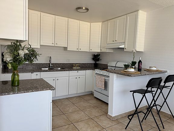 2nd image of 14381 Valerio St #6