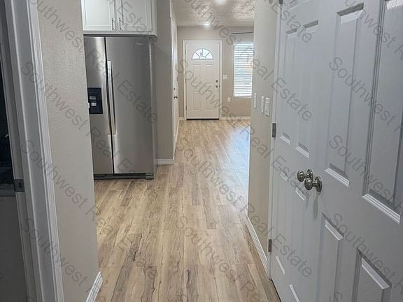 3rd image of 1317 Mission Dr #A