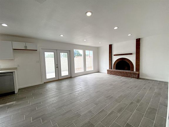 5th image of 3148 W Lisbon St