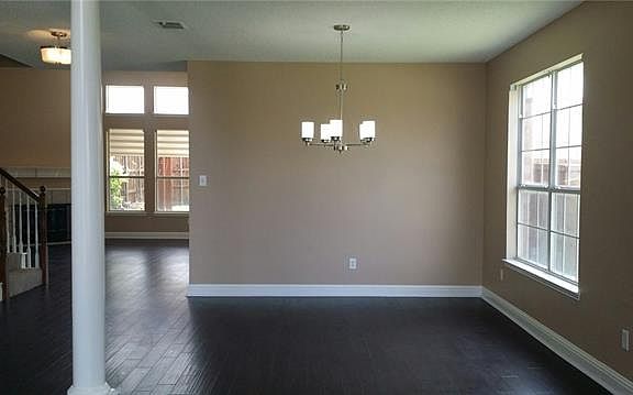 5th image of 4012 Lakeside Dr