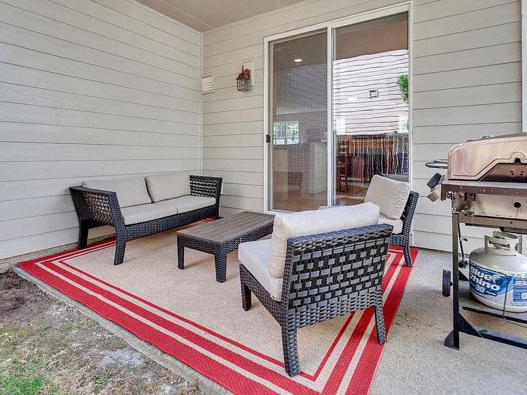 91 SW 106th Pl — Photo 34