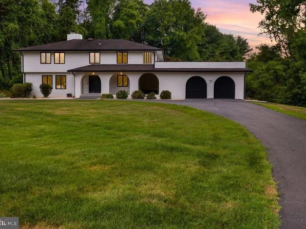 2910 Conne Mara Dr, Davidsonville, MD 21035