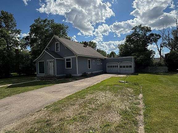 4th image of 608 S Main St