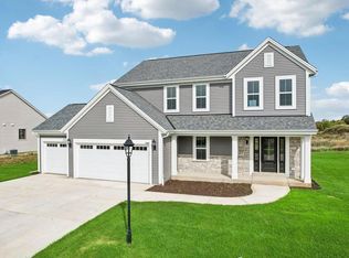 2684 Mapleton Ave, East Troy, WI 53120