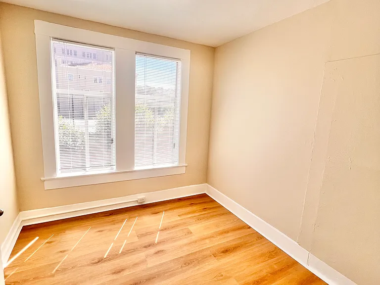 1815 Powell St #B — Photo 5