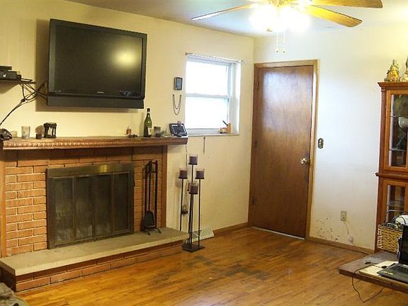 5th image of 8887 Oriole Dr