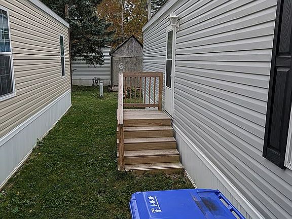 Back deck off laundry area
