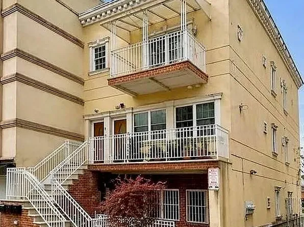 1548 E 59th St #3, Brooklyn, NY 11234
