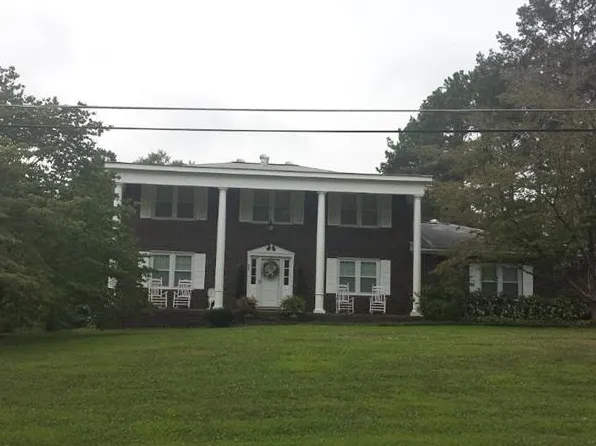 55 Berlin St, Tallapoosa, GA 30176
