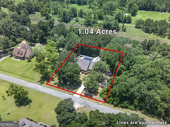 2nd image of 5543 Tara Rd