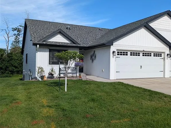 4852 Waylon Street, Eau Claire, WI 54703