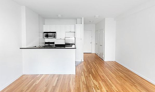 1st image of 160 W 22nd St APT 303