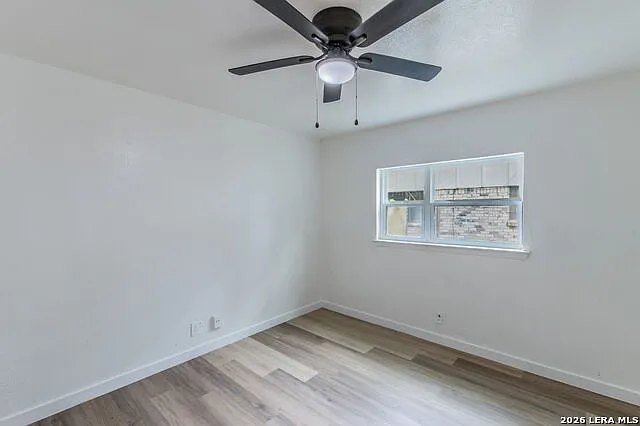 2 bed, 1.0 bath, 1293 sqft, $1,295 — Photo 3