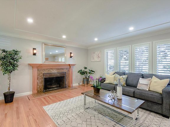 4th image of 1508 Koch Ln