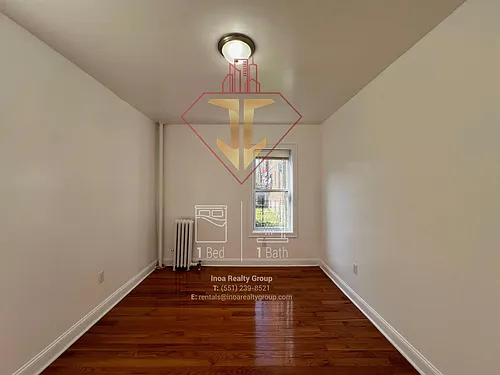 485 Garfield Ave Photo 1