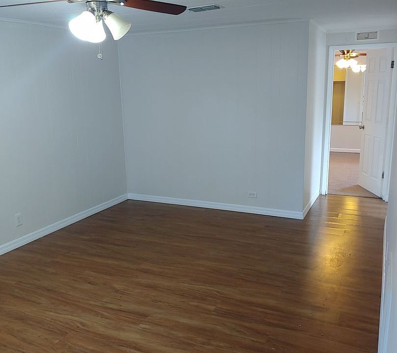1st image of 10907 Merrywood Dr