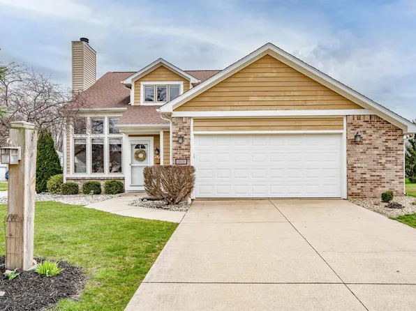 115 Blue Cliff Pl, Fort Wayne, IN 46804