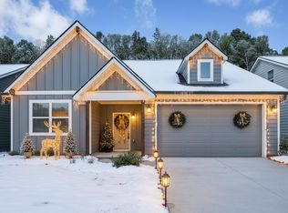 582 Hatch Trl, Soddy Daisy, TN 37379