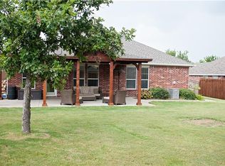 1323 Iron Dale Dr, Wylie, TX 75098