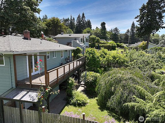 5th image of 8216 Whidbey Drive