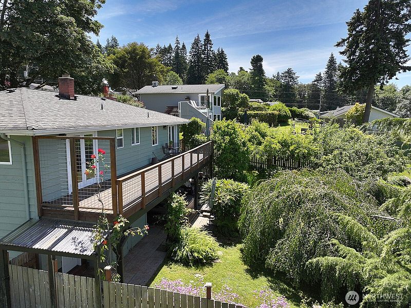 5th image of 8216 Whidbey Drive